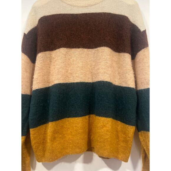 H&M Womens Oversized Mohair Wool Blend Sweater Streetwear Fall Fashion XS - Picture 5 of 6